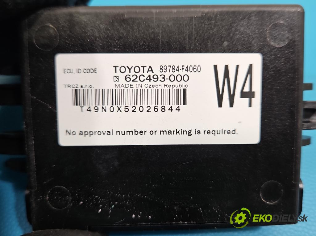 Toyota Corolla E21 2019- 1.8 16V 98 HP automatic 72 kW 1798 cm3 4- riadiaca jednotka ostatné 89784-F4060
