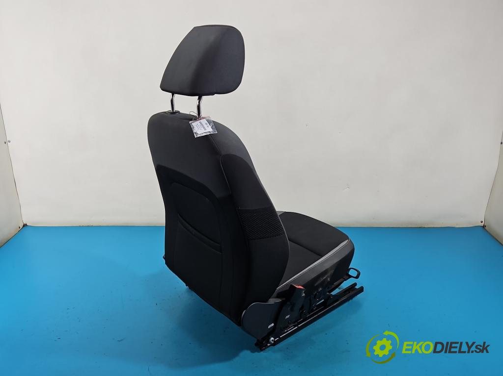 Skoda Fabia III 2014-2021 1.4 tdi 105 HP manual 77 kW 1422 cm3 5- Sedačka ľavý (Sedadlo)