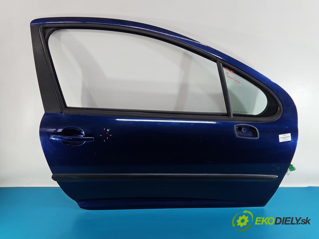 Peugeot 207 1.4 16V 88 hp manual 65 kW 1360 cm3 3- dveře přední pravé  (Klika dveří ostatní)