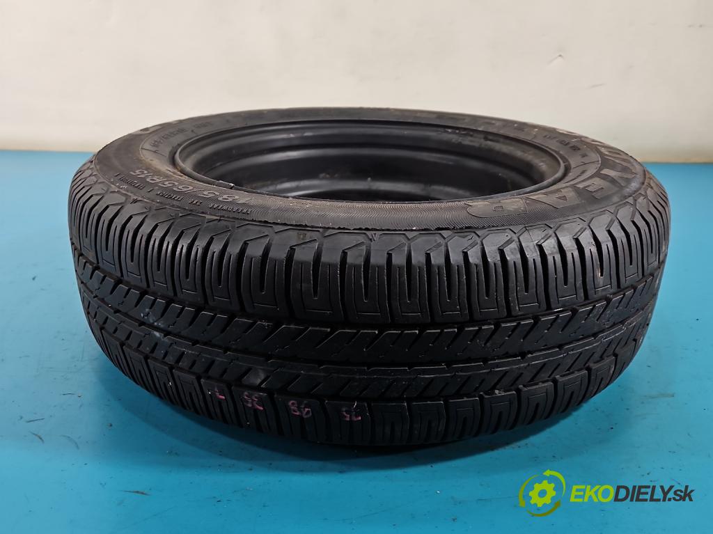 Peugeot 207 1.4 16V 88 HP manual 65 kW 1360 cm3 3- koleso rezervne 15"