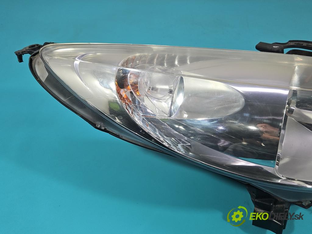 Peugeot 207 1.4 16V 88 HP manual 65 kW 1360 cm3 3- Reflektor: pravý (Svetlo predné pravé)