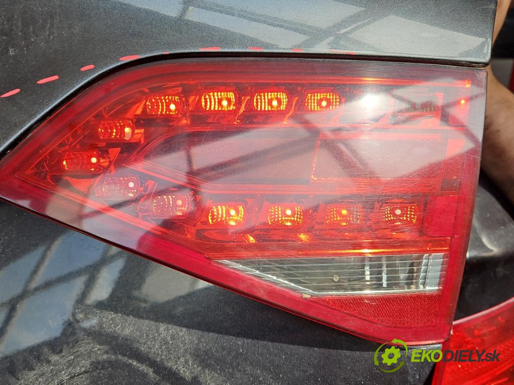 Audi A4 B8 2007-2015 2.0 tdi 120 HP manual 88 kW 1968 cm3 4- svetlo / reflektor zadné pravé kufrové dvere 