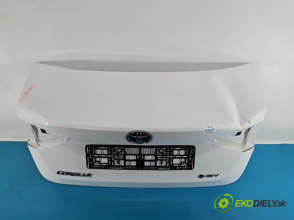 Toyota Corolla E21 2019- 1.8 16V 98 hp automatic 72 kW 1798 cm3 4- zadní kufrové dveře  (Zadní kapota (kufr))
