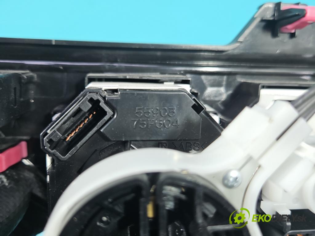 Toyota Yaris III 2011-2020 1.5 vvti 111KM manual 82 kW 1496 cm3 5- panel kúrenia 55406-0D390