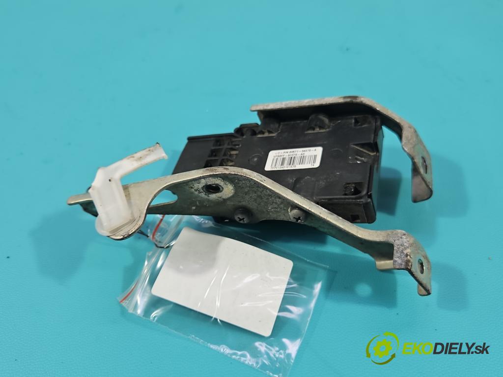 Toyota Yaris III 2011-2020 1.5 vvti 111KM manual 82 kW 1496 cm3 5- riadiaca jednotka ostatné 89571-34070-A