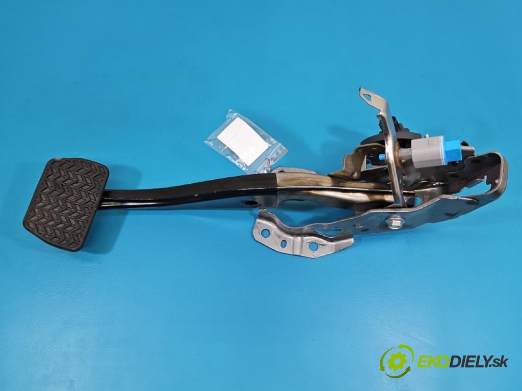Toyota Corolla E21 2019- 1.8 16V 98 hp automatic 72 kW 1798 cm3 4- pedály 89510-K0011