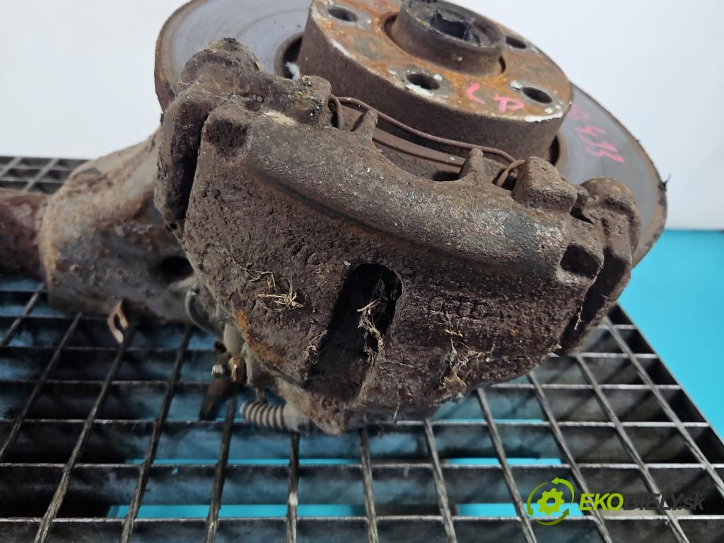 Audi 100 C4 1991-1994 2.0 8V 116 HP manual 85 kW 1984 cm3 4- brzdič predné ľavý  (Kľučka dverí ostatné)
