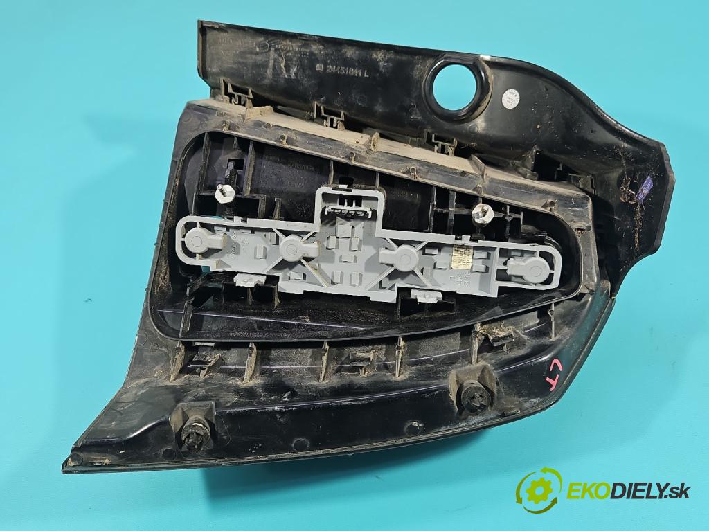 Opel Zafira B 2005-2014 1.9 cdti 150 HP manual 110 kW 1910 cm3 5- svetlo / reflektor zadné ľavé 24451841 (Kľučka dverí ostatné)