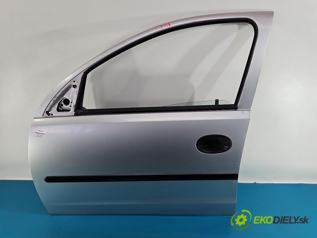 Opel Corsa C 2000-2006 1.0 12V 58 HP manual 43 kW 973 cm3 5- dvere predné ľavé  (Kľučka dverí ostatné)