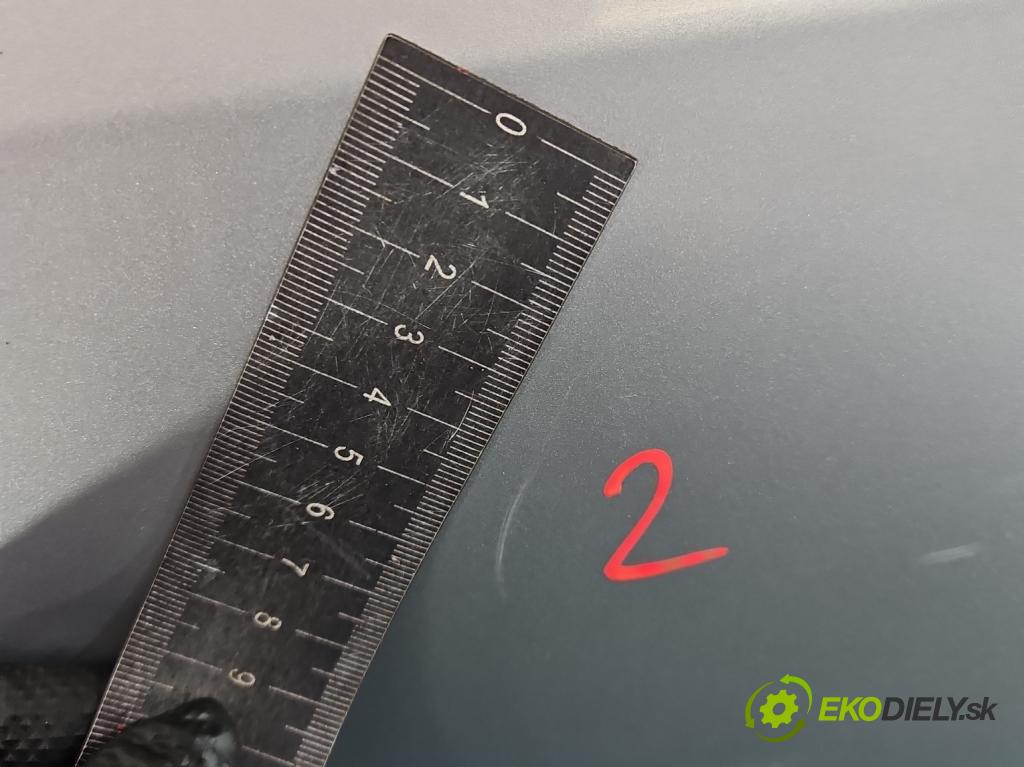Opel Corsa C 2000-2006 1.0 12V 58 HP manual 43 kW 973 cm3 5- dvere predné ľavé  (Kľučka dverí ostatné)