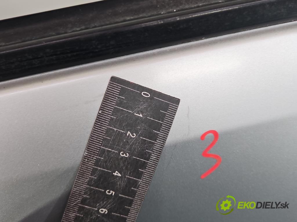 Opel Corsa C 2000-2006 1.0 12V 58 HP manual 43 kW 973 cm3 5- dvere predné ľavé  (Kľučka dverí ostatné)