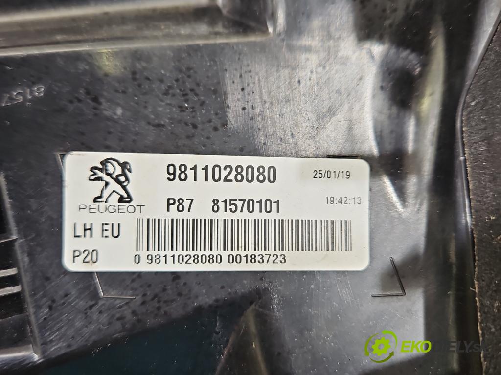 Peugeot 5008 II 2017-2024 2.0 hdi 177 hp automatic 130 kW 1997 cm3 5- světlo zadní levé blatník: 9811028080