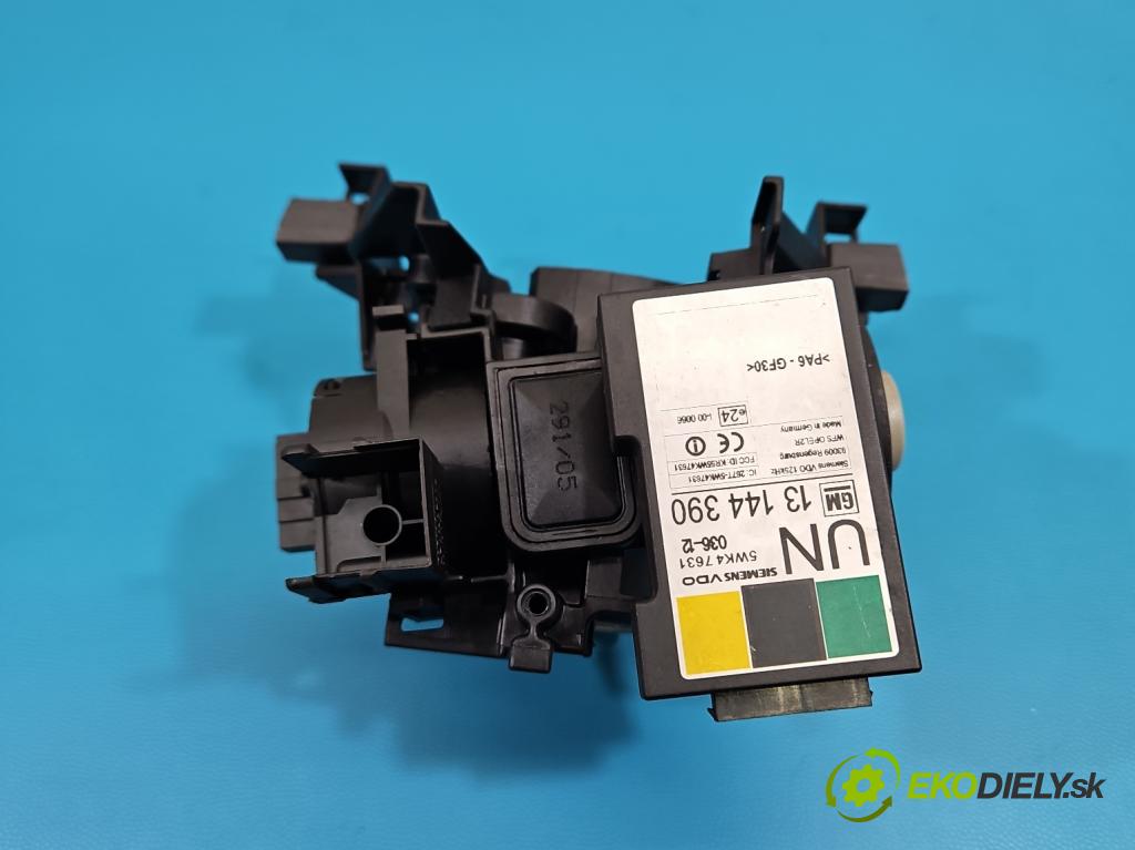 Opel Meriva A 2002-2010 1.7 cdti 101 HP manual 74 kW 1686 cm3 5- riadiaca jednotka motora 898000-3220