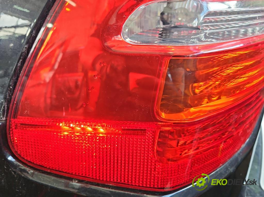 Porsche Cayenne I 2002-2010 4.8 V8 automatic 283 kW 4806 cm3 5- světlo zadní levé blatník: 7L5945207