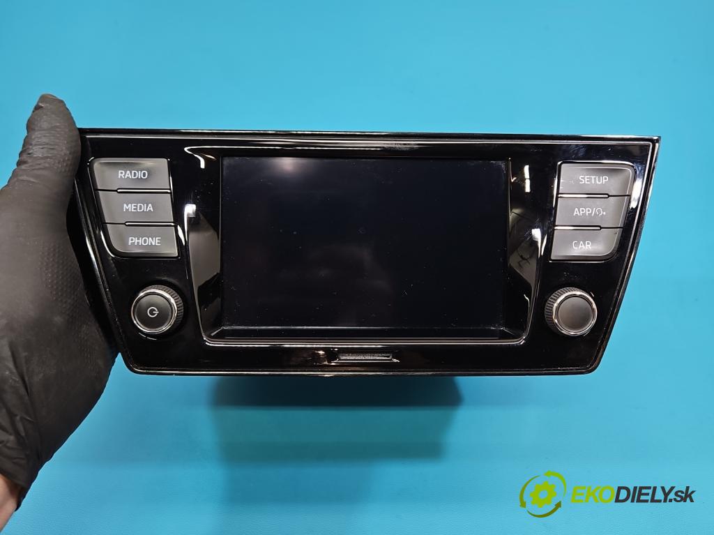 Skoda Fabia III 2014-2021 1.0 MPI 60 HP manual 44 kW 999 cm3 5- Radio originál 6V0035869H