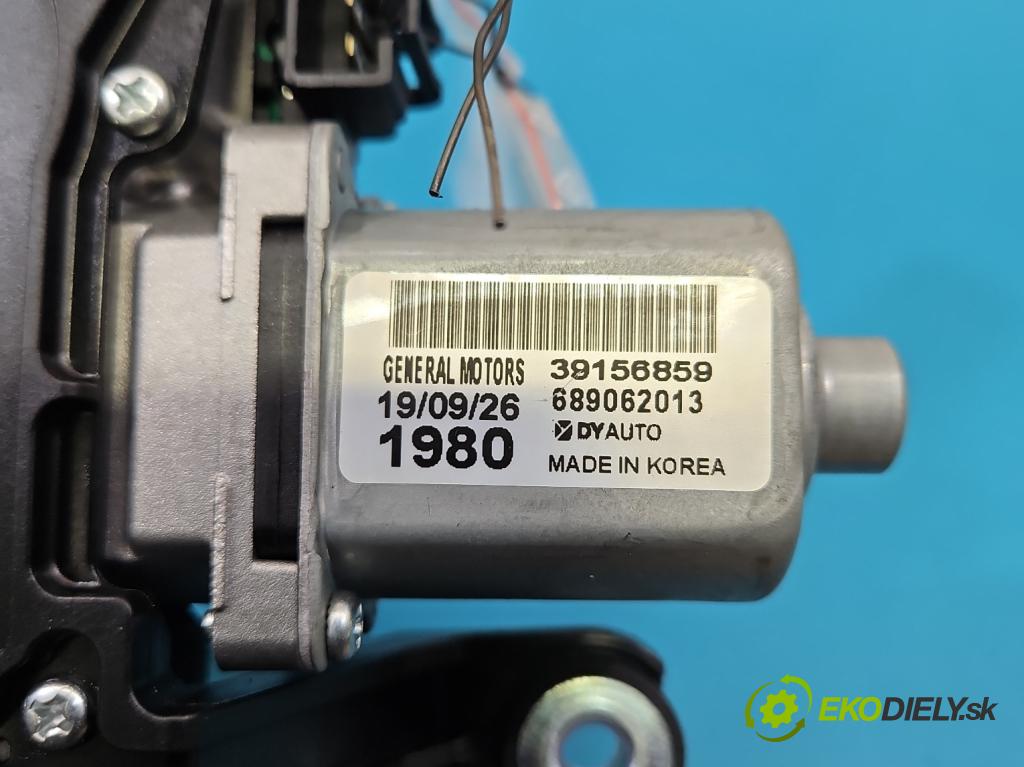 Opel Astra V  2015-2022 1.2 12V 131 HP manual 96 kW 1199 cm3 5- motor stieračov zadné 39156859
