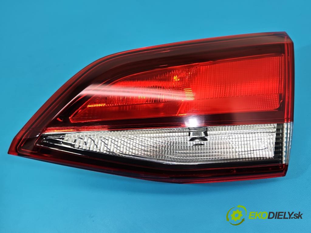 Opel Astra V  2015-2022 1.2 12V 131 HP manual 96 kW 1199 cm3 5- svetlo / reflektor zadné pravé 39077381 (Kľučka dverí ostatné)