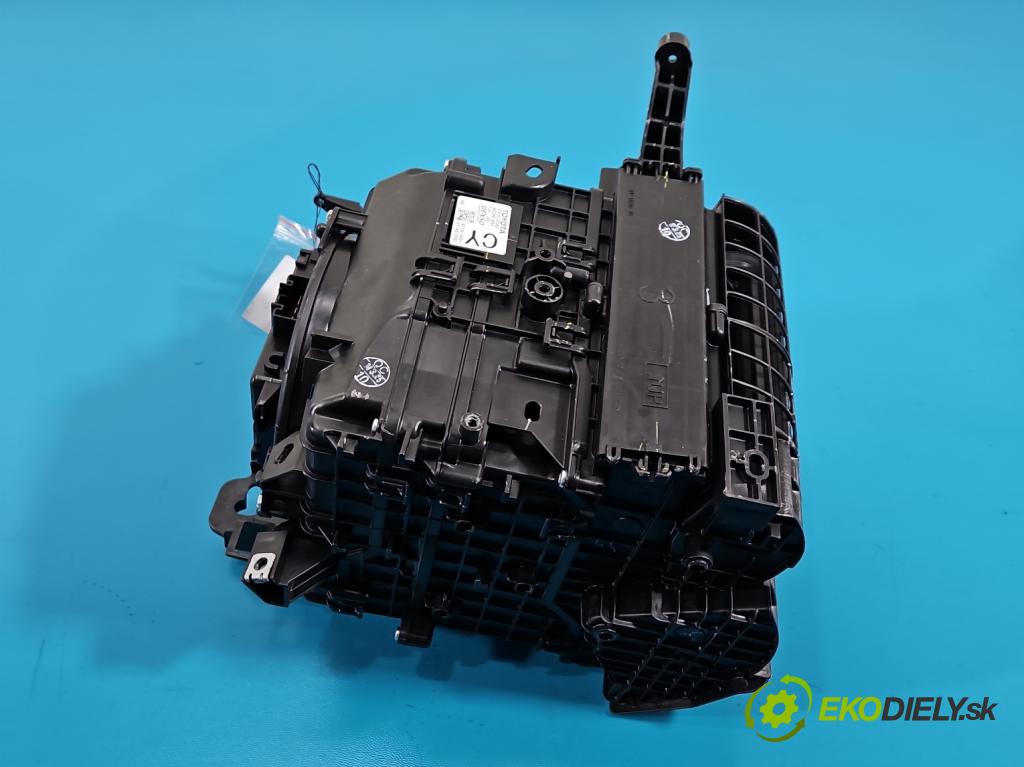 Toyota Corolla E21 2019- 1.8 16V 98 HP automatic 72 kW 1798 cm3 4- ventilátor vzduchu 87010-0Z380