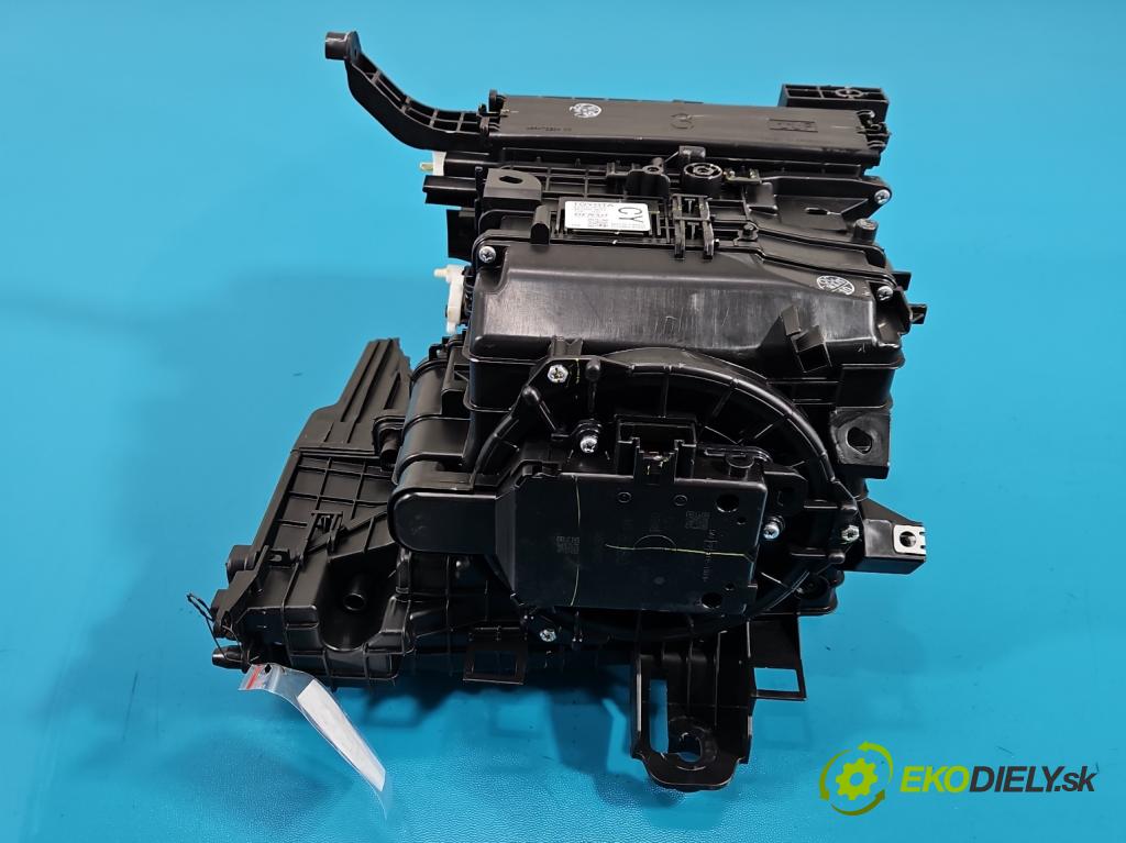 Toyota Corolla E21 2019- 1.8 16V 98 HP automatic 72 kW 1798 cm3 4- ventilátor vzduchu 87010-0Z380