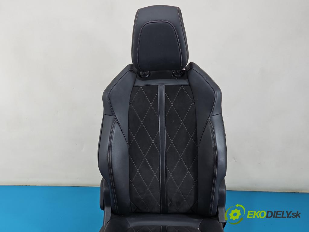 Peugeot 5008 II 2017-2024 2.0 hdi 177 HP automatic 130 kW 1997 cm3 5- Sedačka pravý  (Sedadlo)