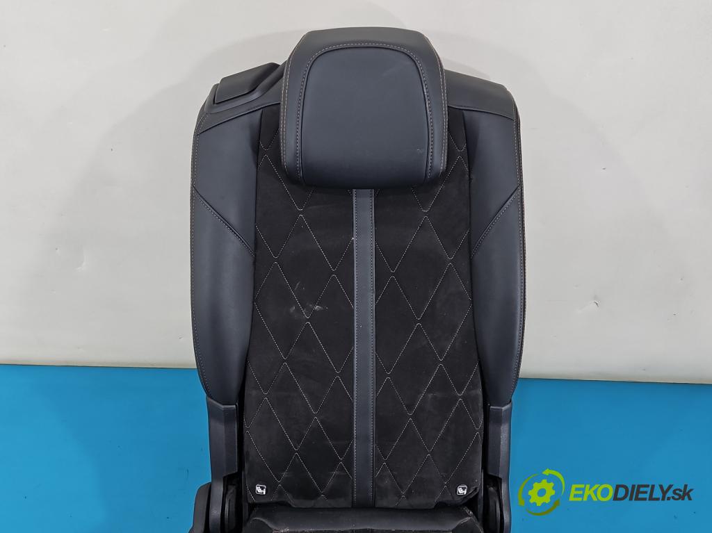 Peugeot 5008 II 2017-2024 2.0 hdi 177 HP automatic 130 kW 1997 cm3 5- Sedačka zadné pravý II