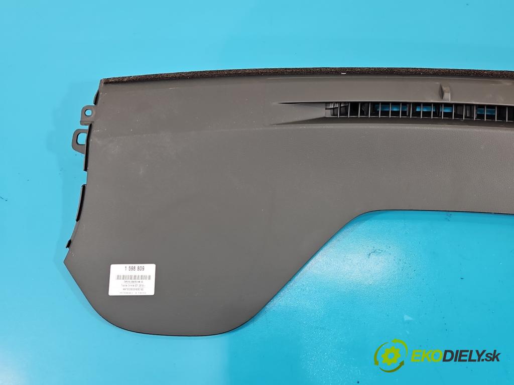 Toyota Corolla E21 2019- 1.8 16V 98 hp automatic 72 kW 1798 cm3 4- kryt plastová 55300-02070