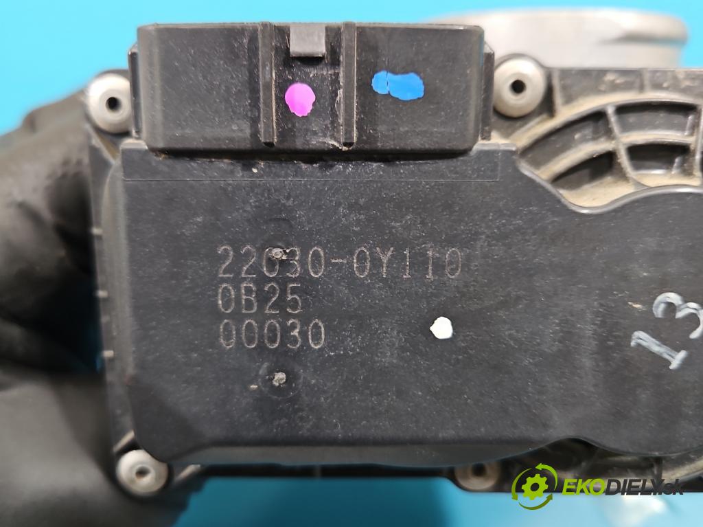Toyota Yaris III 2011-2020 1.5 vvti 111KM manual 82 kW 1496 cm3 5- klapka 22030-0Y110 (Škrtiaca klapka)