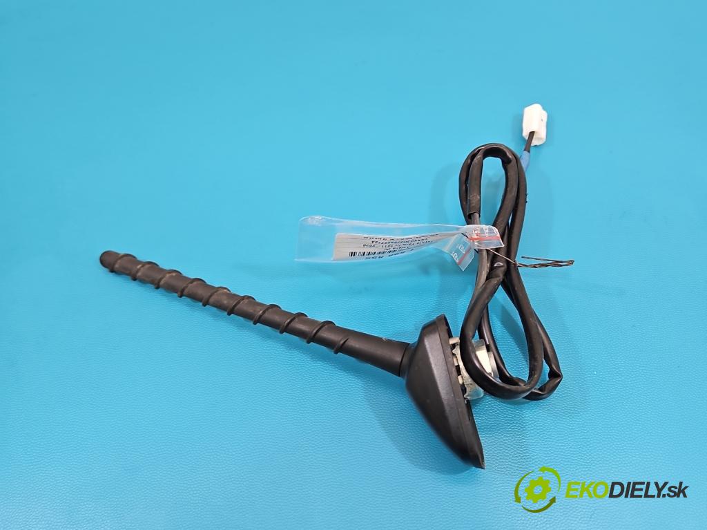 Toyota Yaris III 2011-2020 1.5 vvti 111KM manual 82 kW 1496 cm3 5- Antena V3-08998C