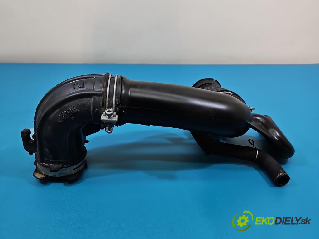 Toyota Yaris III 2011-2020 1.5 vvti 111KM manual 82 kW 1496 cm3 5- Trubka: 17880-47070