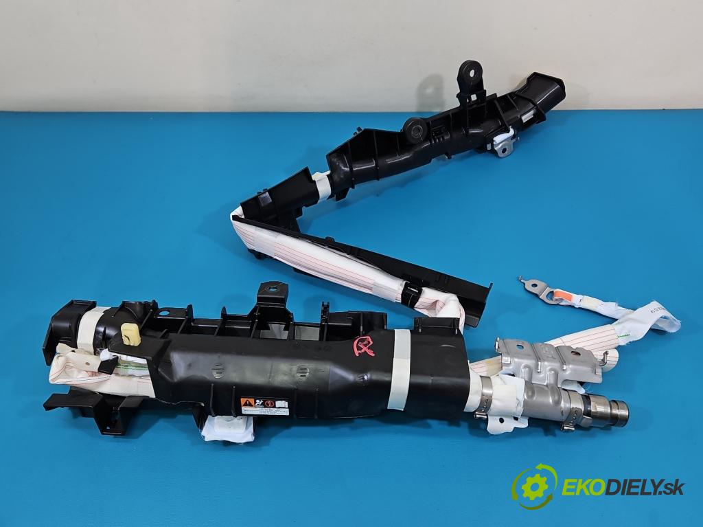 Toyota Corolla E21 2019- 1.8 16V 98 HP automatic 72 kW 1798 cm3 4- clona pravé 0589-P1-000194