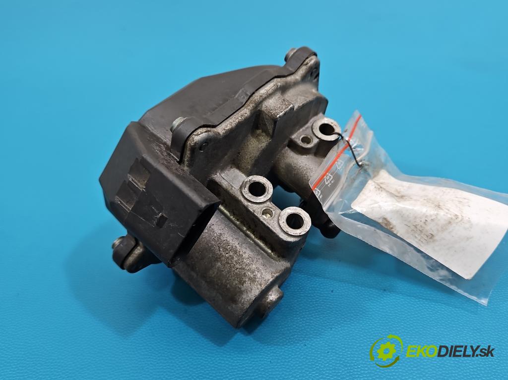 Audi A4 B8 2007-2015 2.0 tdi 120 HP manual 88 kW 1968 cm3 4- Ovladač: klapky: kolektor 03L129086 (Motorček ostatné)