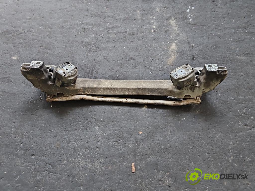 Bentley Continental I 2005-2013 6.0 V12 automatic 411 kW 5998 cm3 4- výztuha motoru 4E0199205M