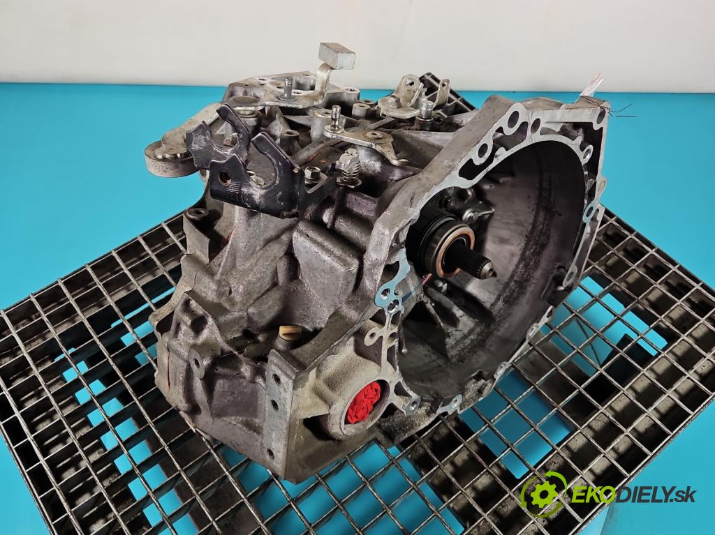 Toyota Yaris III 2011-2020 1.5 vvti 111KM manual 82 kW 1496 cm3 5- prevodovka stupeň,rýchlosť manual 31115-0D112-A