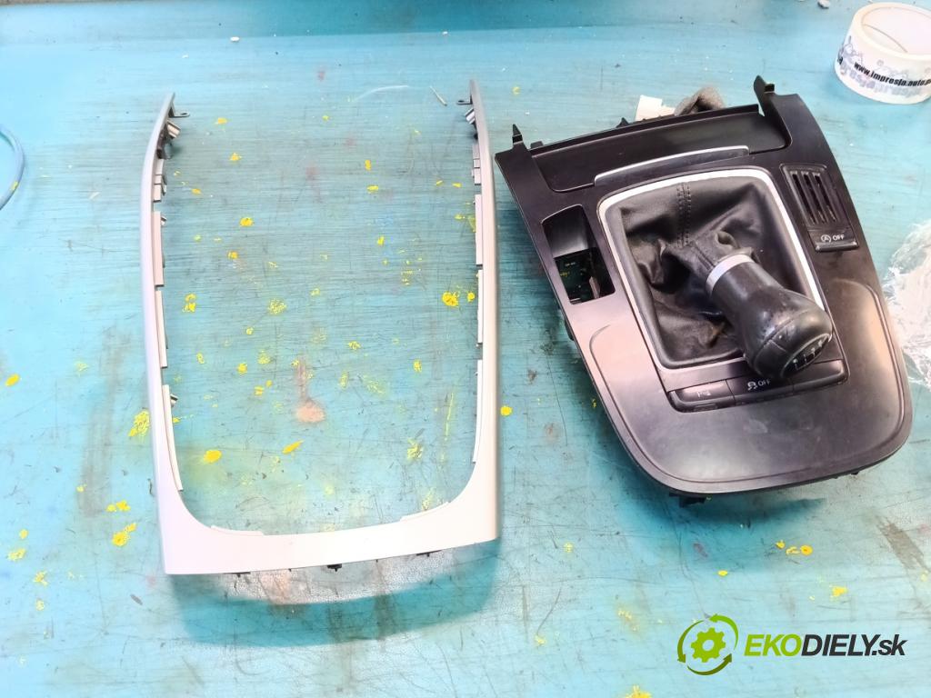 Audi A4 B8 2007-2015 2.0 tdi 120 HP manual 88 kW 1968 cm3 4- kryt plast 8K0959673G