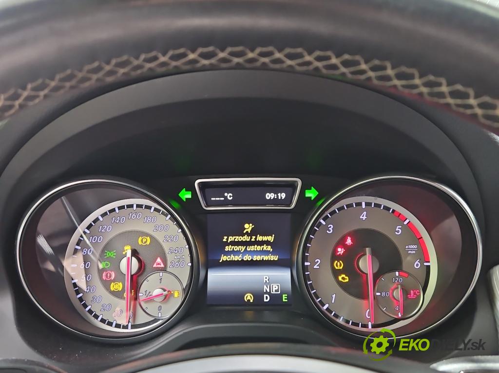Mercedes CLA C117/X117 2013-2019 1.5 CDI 109 hp automatic 80 kW 1461 cm3 4- Přístrojová deska A1179004601 (Přístrojová deska)