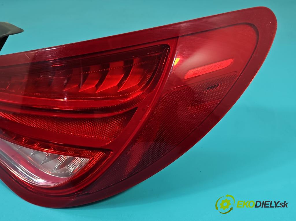 Mercedes CLA C117 X117 2013-2019 1.5 CDI 109 HP automatic 80 kW 1461 cm3 4- svetlo / reflektor zadné pravé blatník A1179060401