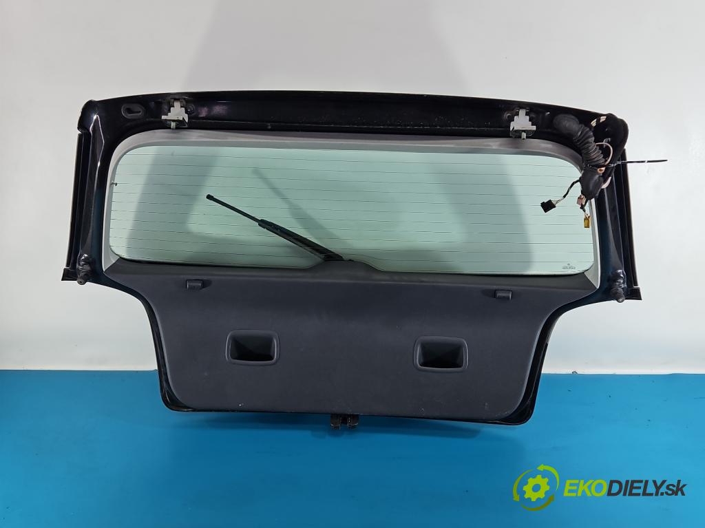 Vw Polo IV 9N 2001-2009 1.2 12v 64 HP manual 47 kW 1198 cm3 3- zadna kufor  (Kapota zadná (kufor))