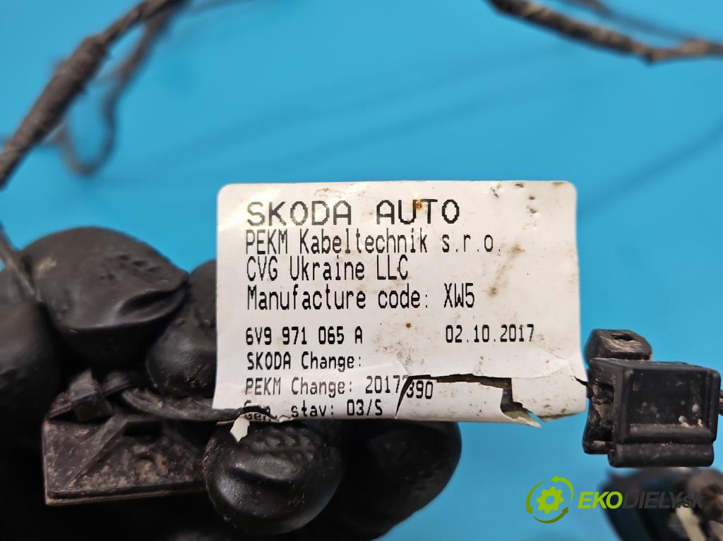 Skoda Fabia III 2014-2021 1.0 MPI 60 HP manual 44 kW 999 cm3 5- snímač parkovaní: 5Q0919275B