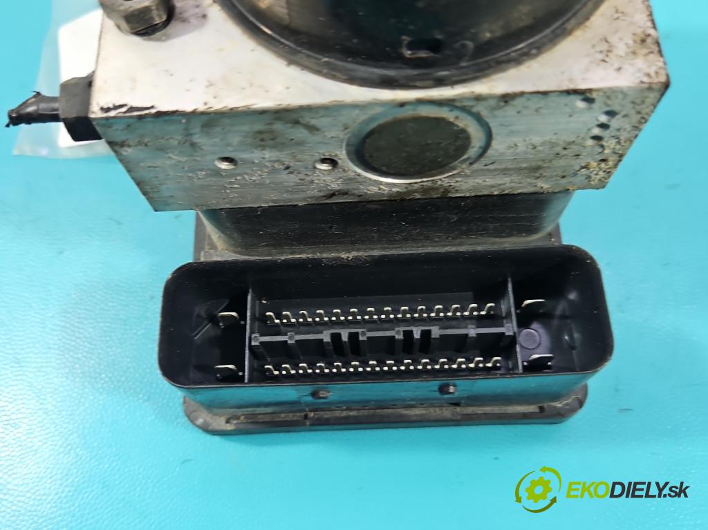 Vw Polo IV 9N 2001-2009 1.2 12v 64 HP manual 47 kW 1198 cm3 3- čerpadlo abs 6Q0614117H (Pumpa ABS)