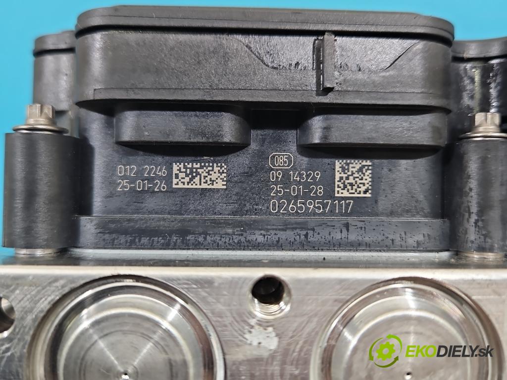 Toyota Corolla E21 2019- 1.8 16V 98 HP automatic 72 kW 1798 cm3 4- čerpadlo abs 0265311783 (Pumpa ABS)