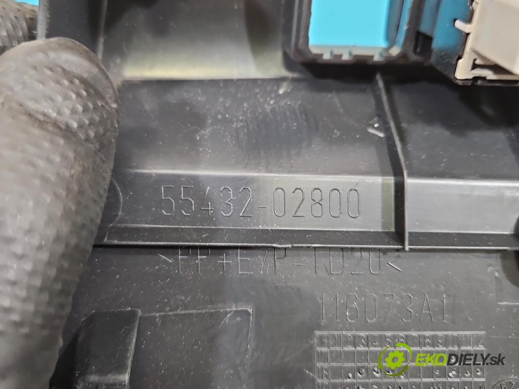 Toyota Corolla E21 2019- 1.8 16V 98 hp automatic 72 kW 1798 cm3 4- kryt plastová 55432-02800
