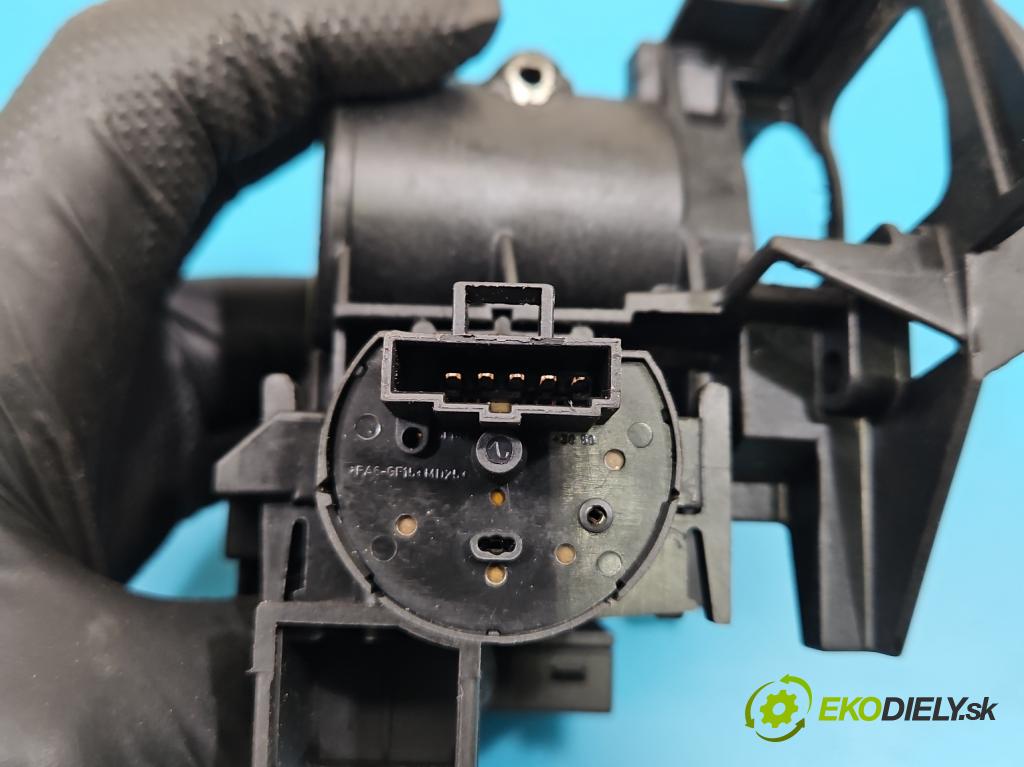 Opel Corsa C 2000-2006 1.2 16V 80 HP manual 59 kW 1229 cm3 3- riadiaca jednotka motora 0261208253