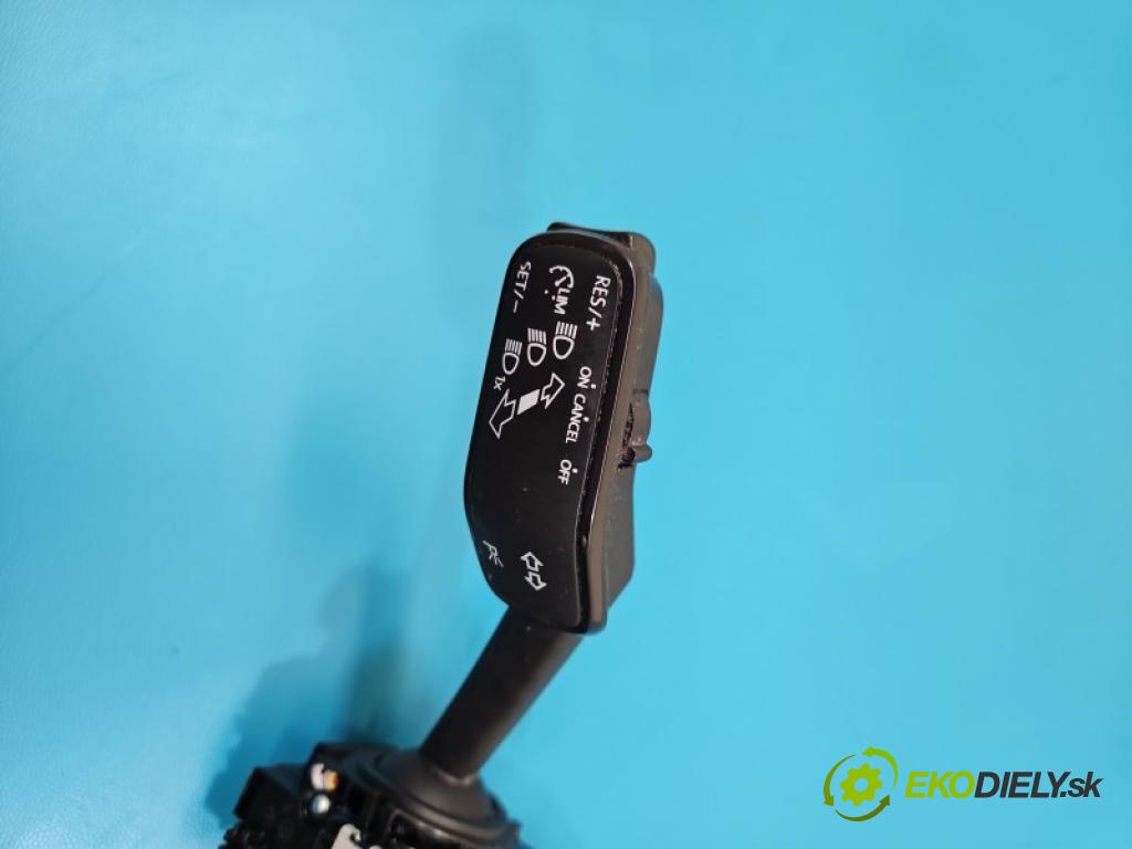 Skoda Fabia III 2014-2021 1.0 MPI 60 HP manual 44 kW 999 cm3 5- prepínač komplex: 2Q0953521AF (Prepínacie páčky pod volantom)