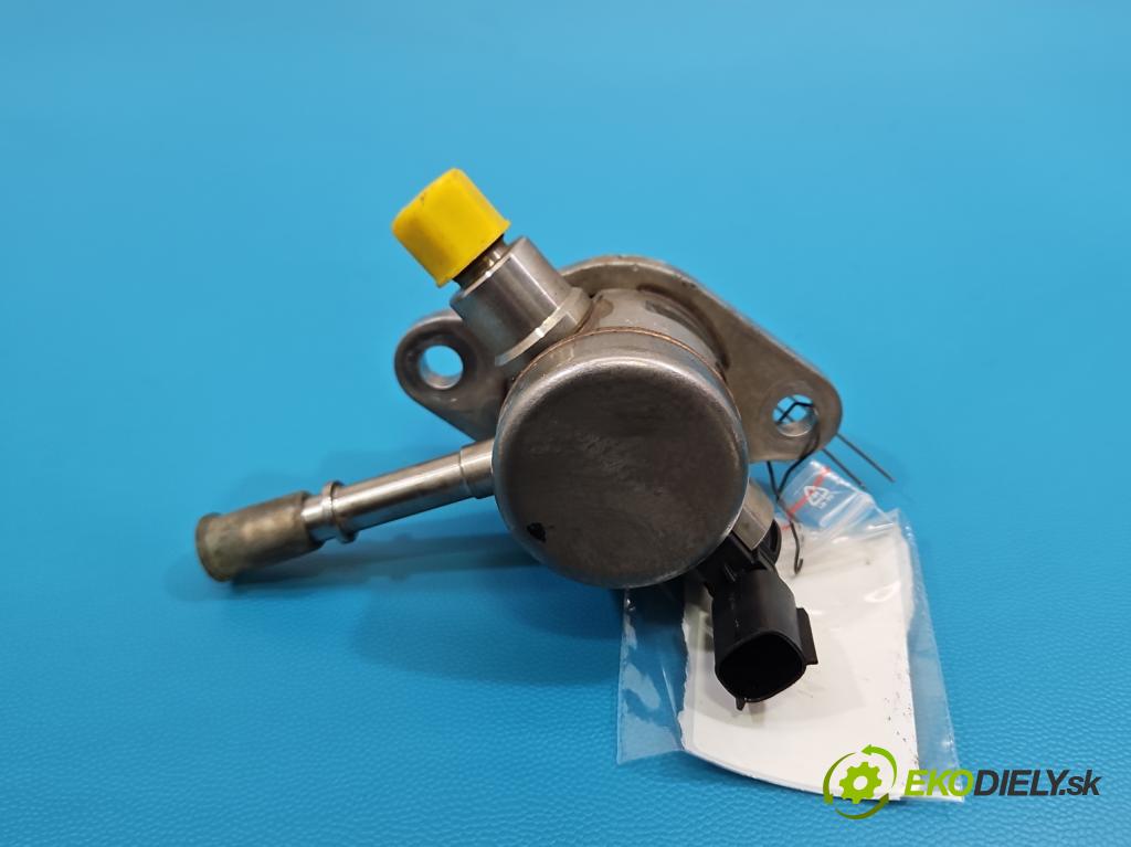 Opel Astra V  2015-2022 1.2 12V 131 hp manual 96 kW 1199 cm3 5- čerpadlo paliva 55510178