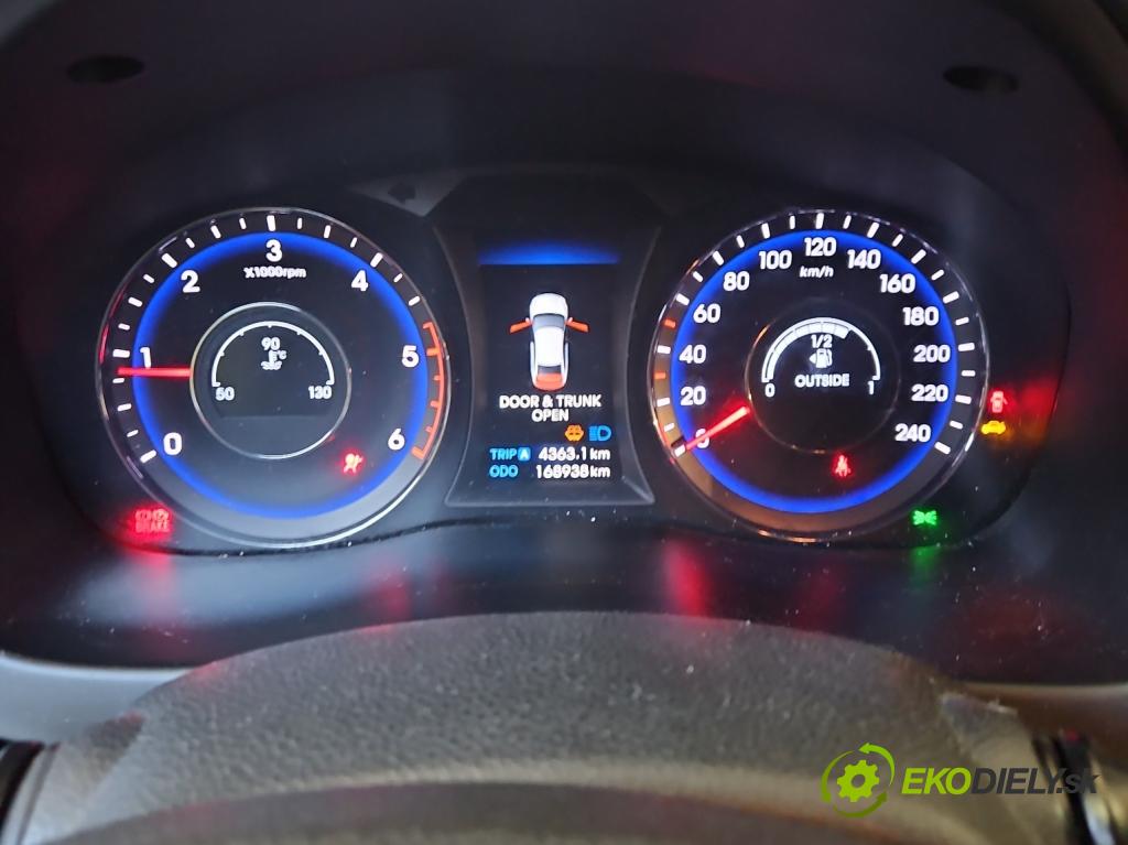 Hyundai I40 1.7 CRDI 116 hp manual 85 kW 1685 cm3 5- Přístrojová deska 94011-3Z400 (Přístrojová deska)
