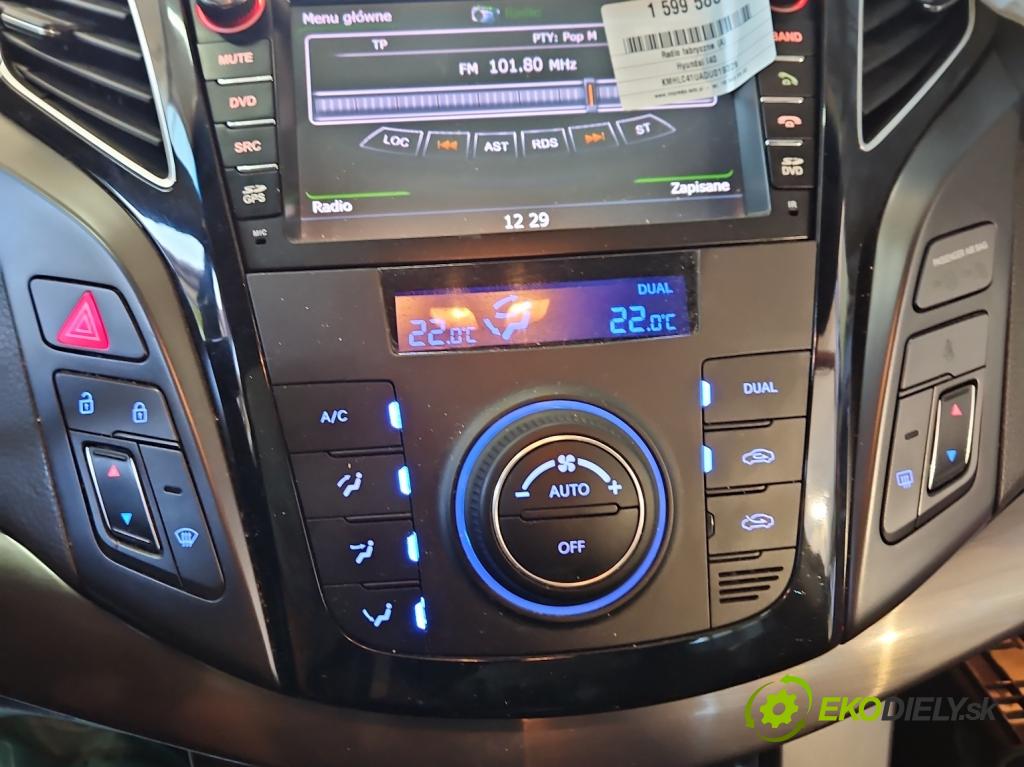 Hyundai I40 1.7 CRDI 116 hp manual 85 kW 1685 cm3 5- palubní deska panel topení 97250-3ZDD0