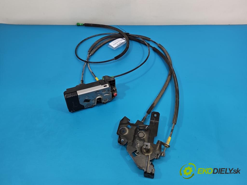 Opel Vivaro 2001-2014 1.9 cdti 101 hp manual 74 kW 1870 cm3 5- zámek zadní pravý 8200004828