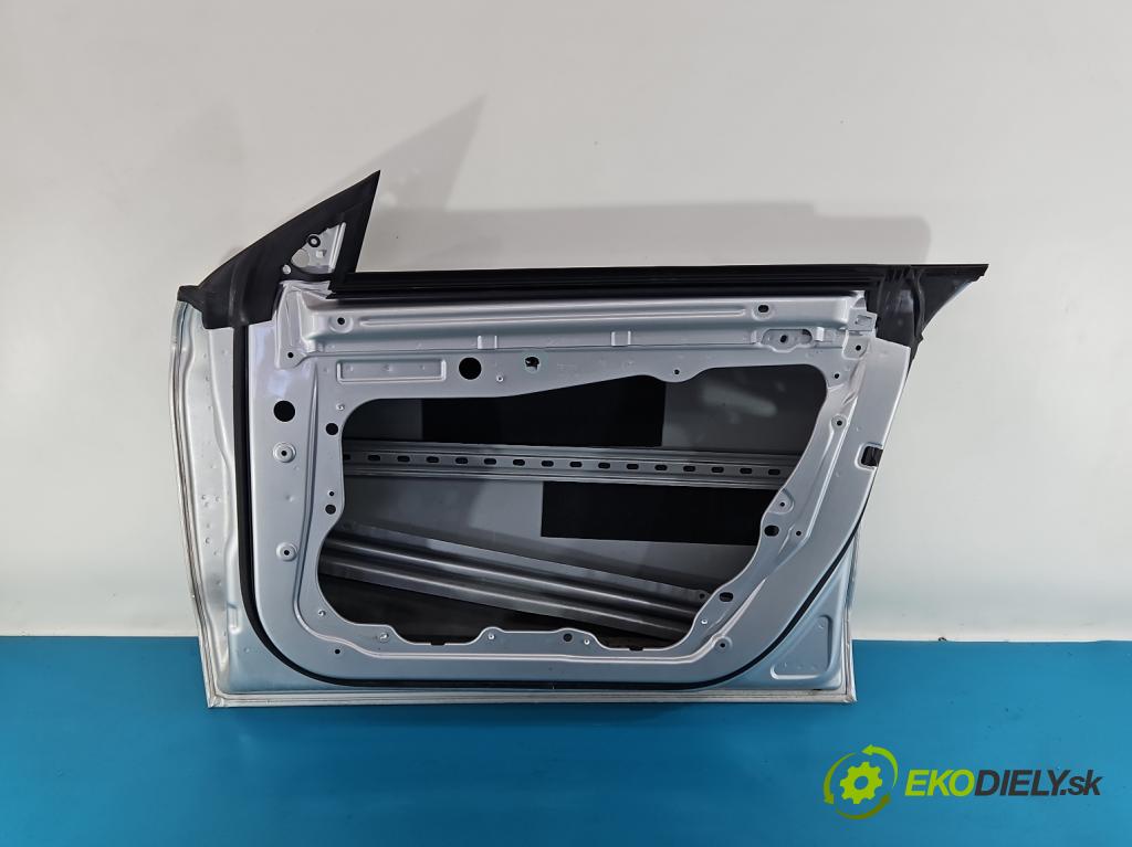 Mercedes CLA C117 X117 2013-2019 1.5 CDI 109 hp automatic 80 kW 1461 cm3 4- dveře přední pravé  (Klika dveří ostatní)