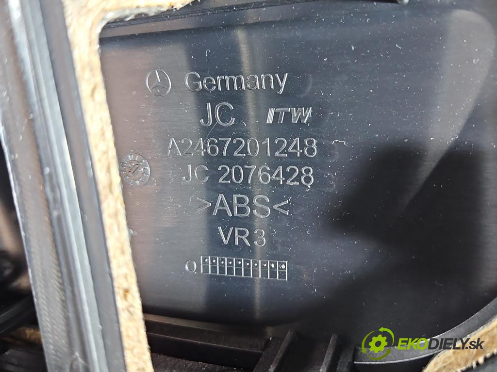 Mercedes CLA C117 X117 2013-2019 1.5 CDI 109 HP automatic 80 kW 1461 cm3 4- Čalounictví: dvere predné pravé 5320405