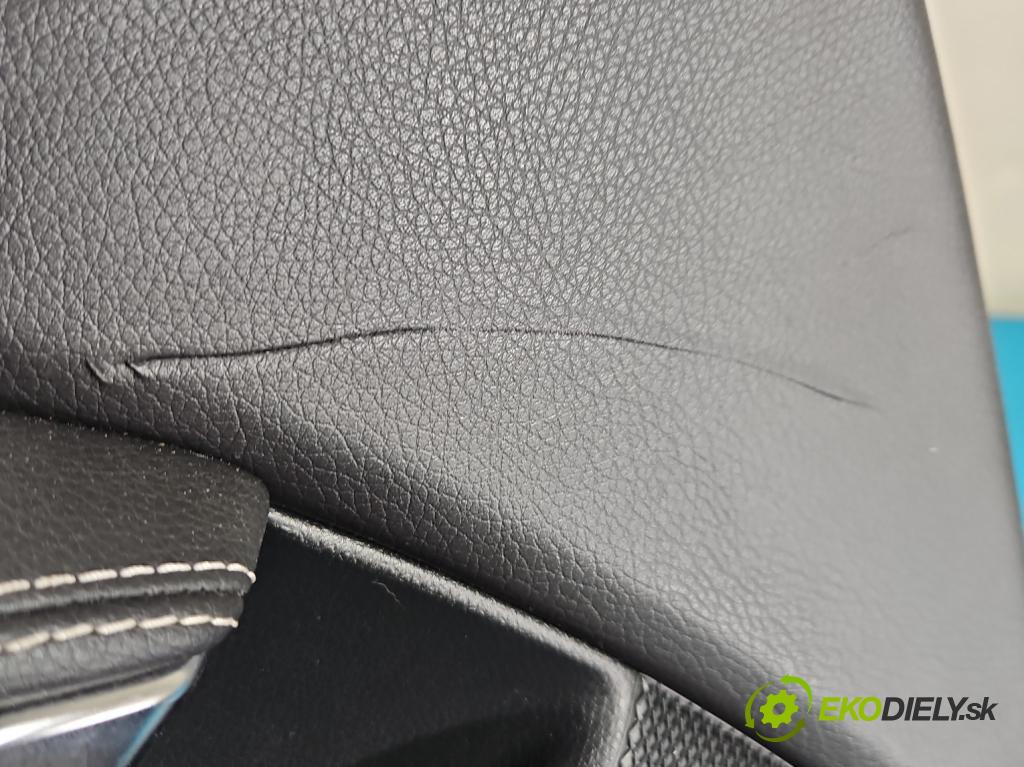 Mercedes CLA C117 X117 2013-2019 1.5 CDI 109 HP automatic 80 kW 1461 cm3 4- Čalounictví: dvere zadné ľavé A2469067300